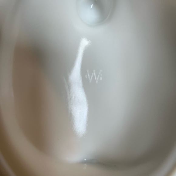 Vintage Westmoreland Milk Glass Bird in Nest Covered Candy/Trinket Dish - Picture 7 of 9